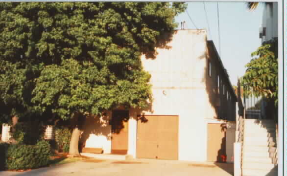 8341 Cedros Ave in Van Nuys, CA - Building Photo - Building Photo