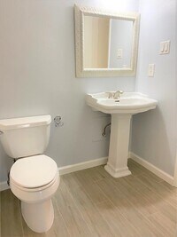 13014 Leader St photo'