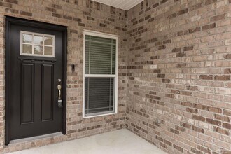 1005 N A St in Pensacola, FL - Building Photo - Building Photo