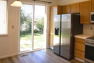 1864 Millpond Ct in Reno, NV - Building Photo - Building Photo