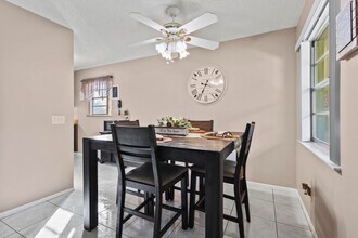 29 Lake Vista Trail in Port St. Lucie, FL - Building Photo - Building Photo
