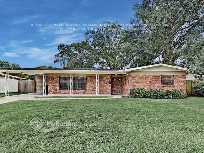 property at 907 Skyview Dr