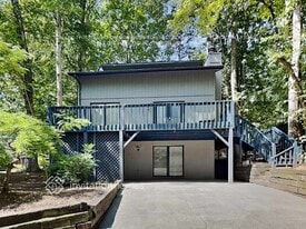 2695 Merry Oaks Trail in Winston-Salem, NC - Building Photo