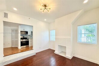 1440 Pennsylvania Ave in Miami Beach, FL - Building Photo - Building Photo