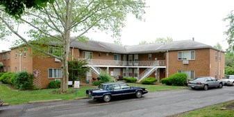 142 Broad Meadows Blvd Apartments