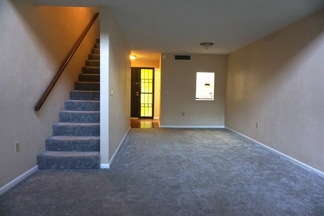 705 SW 75th St, Unit 202 in Gainesville, FL - Building Photo - Building Photo