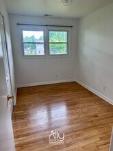 124 N Baker St in Charlottesville, VA - Building Photo - Building Photo