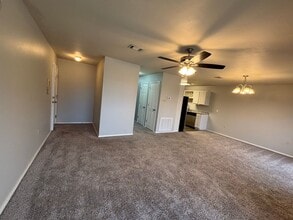 9 S Joplin Loop, Unit 9 S Joplin Loop Apt. B in Russellville, AR - Foto de edificio - Building Photo