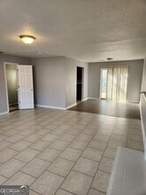 6223 Klondike River Rd in Stonecrest, GA - Building Photo - Building Photo