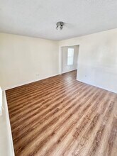 2955 Lake Park Rd in Memphis, TN - Building Photo - Building Photo