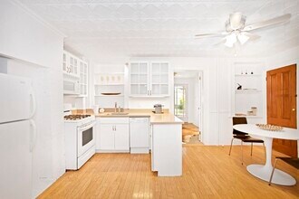 100 Mercer St in Jersey City, NJ - Building Photo - Building Photo