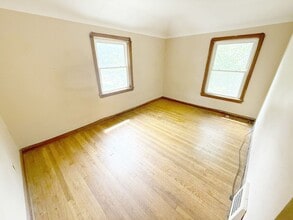 4719 W 125th St in Cleveland, OH - Building Photo - Building Photo