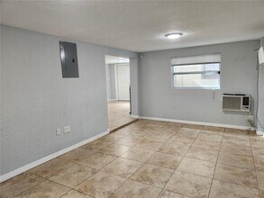 4425 Fairview Ave in Orlando, FL - Building Photo - Building Photo