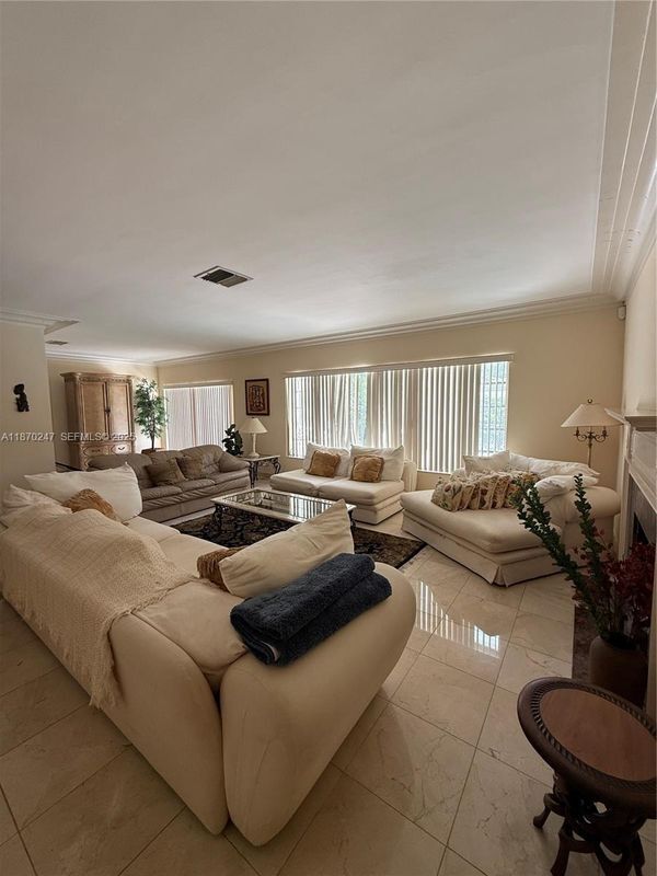 189 Edgewater Dr in Coral Gables, FL - Building Photo - Building Photo