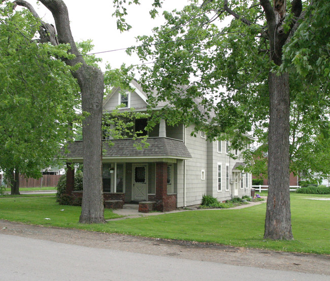 829 Dearborn Ave in Toledo, OH - Building Photo - Building Photo