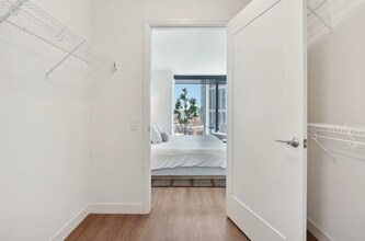 345 N Canal St, Unit 1205 in Chicago, IL - Building Photo - Building Photo