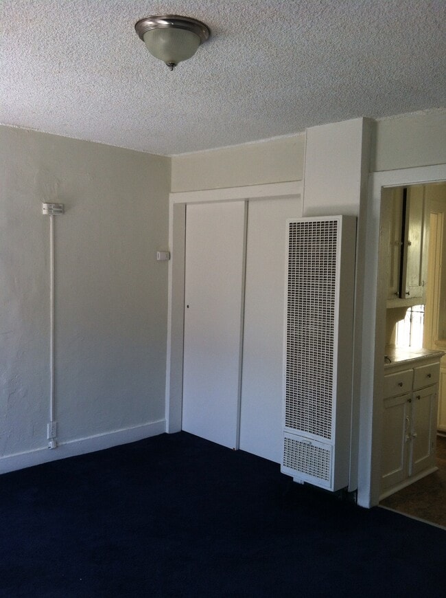 1660 1/2 Murchison St, Unit 1660 HALF in Los Angeles, CA - Foto de edificio - Building Photo