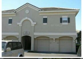 14217 Falls Church Dr in Orlando, FL - Building Photo