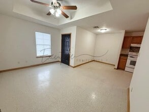 2208 N Malcolm St in Lake Charles, LA - Building Photo - Building Photo