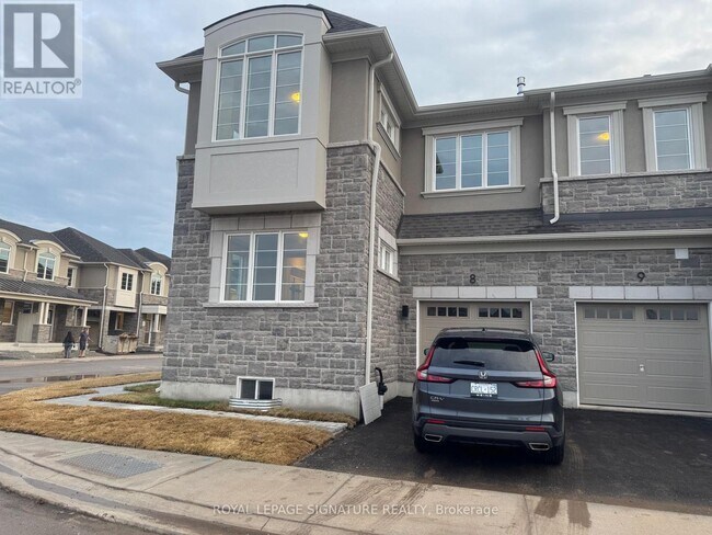 1257 Ferguson Dr in Milton, ON - Building Photo - Building Photo