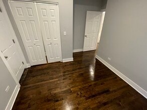 2442 N Lawndale Ave in Chicago, IL - Building Photo - Building Photo