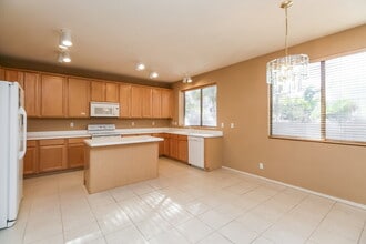 9435 E Lompoc Ave in Mesa, AZ - Foto de edificio - Building Photo