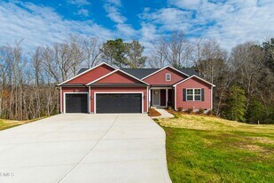 157 Harmony Trl in Broadway, NC - Building Photo