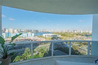 18201 Collins Ave, Unit 1201 in Sunny Isles Beach, FL - Building Photo - Building Photo