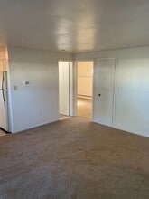 600 S Main St in North Syracuse, NY - Foto de edificio - Building Photo