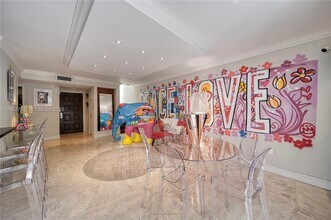 2918 Whitehead St in Miami, FL - Building Photo - Building Photo