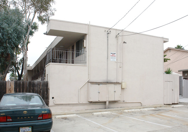 1415 Grand Ave in San Diego, CA - Building Photo - Building Photo