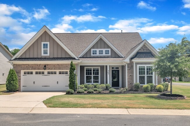 property at 747 Catherine Lake Ct