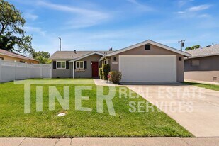 6000 Coyle Ave in Carmichael, CA - Building Photo