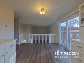 3057 S Mobile Way in Aurora, CO - Building Photo - Building Photo