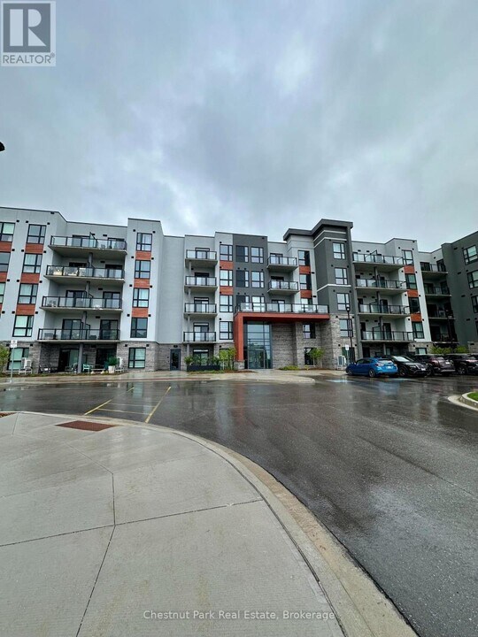 4-414 Kimberly Ln in Collingwood, ON - Building Photo