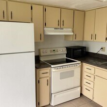 3558 Khayyam Ave in Orlando, FL - Foto de edificio - Building Photo