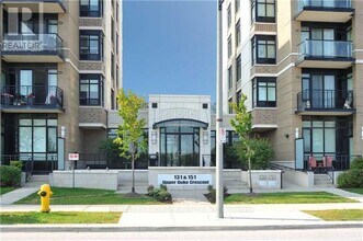 131 Upper Duke Crescent in Markham, ON - Building Photo - Building Photo