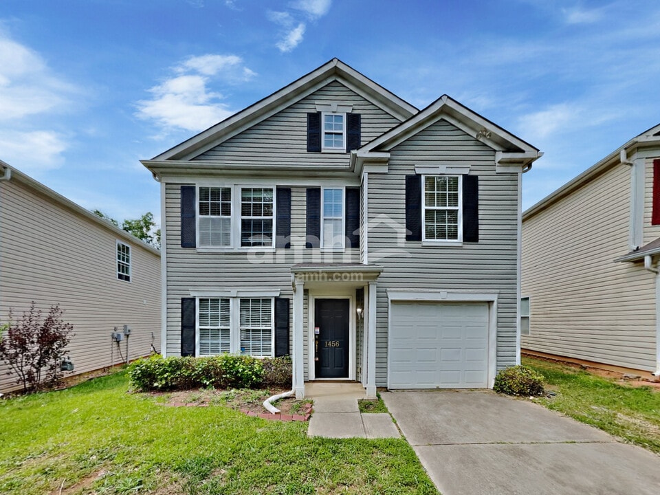 1456 Prairie Valley Dr in Charlotte, NC - Building Photo