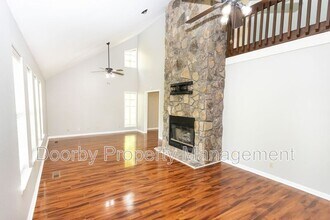 6114 Sasha Ln in Chattanooga, TN - Building Photo - Building Photo