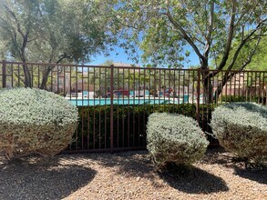 7757 N Mellow Motifs Ct in Las Vegas, NV - Building Photo - Building Photo