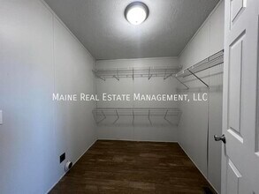 1343 Ohio St in Bangor, ME - Building Photo - Building Photo