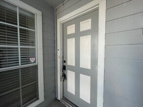 2105 St Michaels Dr in Arlington, TX - Building Photo - Building Photo