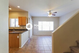 22010 N 29th Dr in Phoenix, AZ - Building Photo - Building Photo