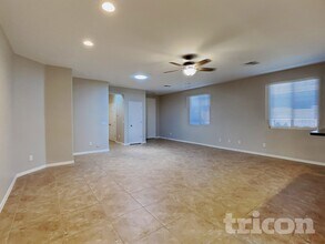 2403 W Kristina Ave in San Tan Valley, AZ - Building Photo - Building Photo