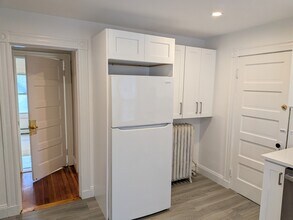 91 Wallingford Rd, Unit 3 in Boston, MA - Foto de edificio - Building Photo