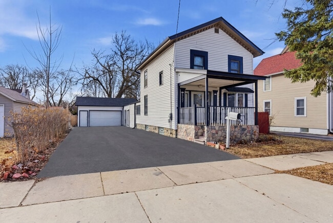 property at 557 Binder St