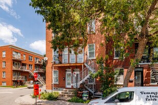 1033 Sainte-Marguerite Rue in Montréal, QC - Building Photo