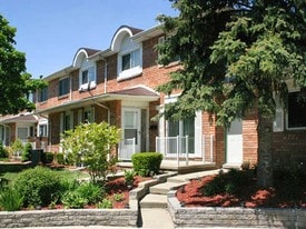 Sterling Commons 600