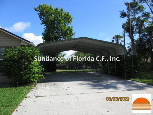 437 Columbia Ave in St. Cloud, FL - Building Photo - Building Photo
