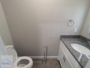 277 Myrtle Ave in Jesup, GA - Foto de edificio - Building Photo